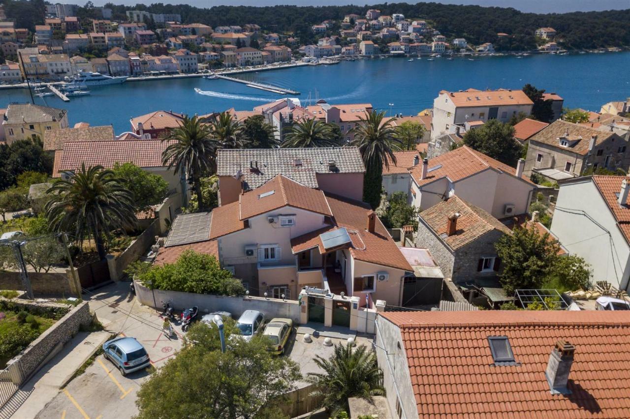 Apartments Goga Mali Lošinj Exterior foto